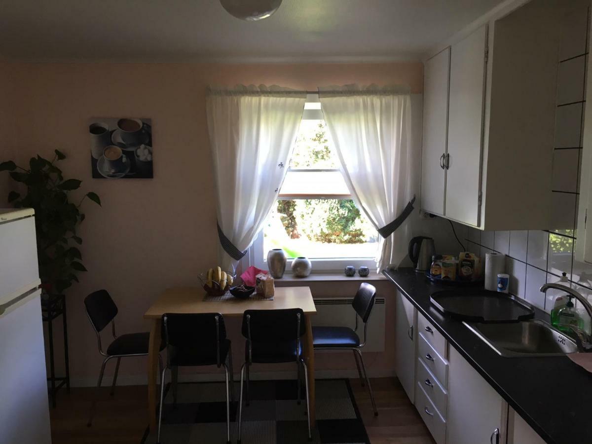 Koselig To Roms Leilighet Apartamento Vennesla Exterior foto